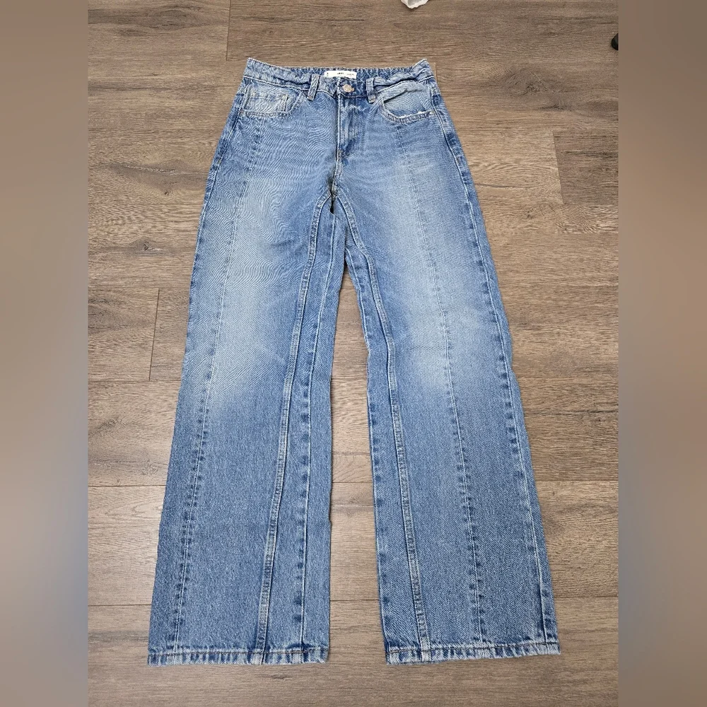 MNG Mid Rise Wide Leg Jeans Womens Size 2 Lightwash - Picture 1 of 8